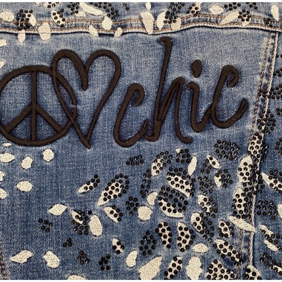 Chicos NWT PEACE LOVE CHIC Embroidered‎ Denim Jean Jacket Size 1 - Picture 6 of 12